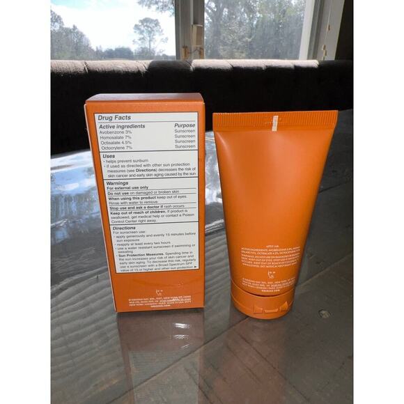 Origins Ginzing SPF 30 Daily Moisturizer NEW in Box FULL Size - Picture 2 of 3